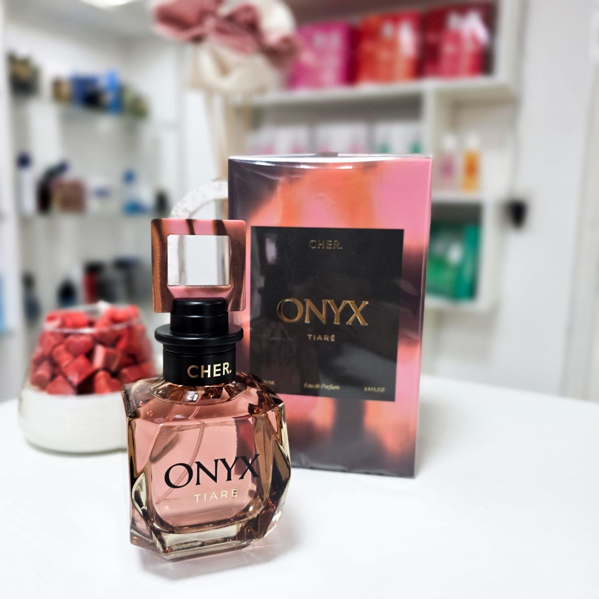 Cher Onyx Tiaré Eau de Parfum. Perfumes. Antonia - Perfumería & Maquillaje